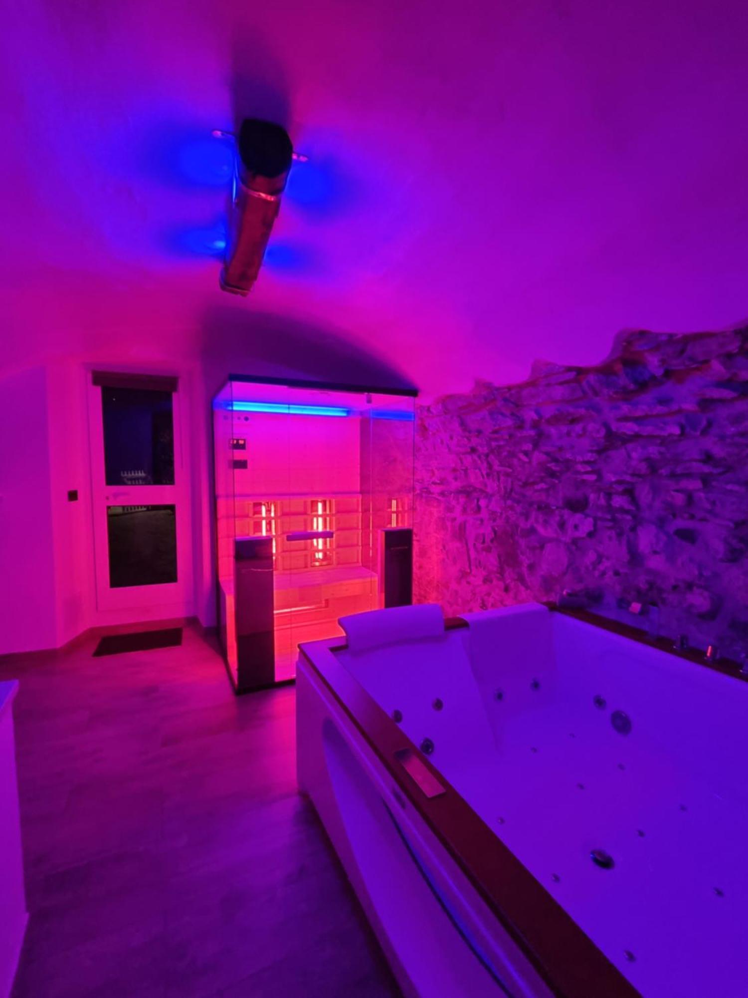 Rosa Di Sera Holiday home Tresana